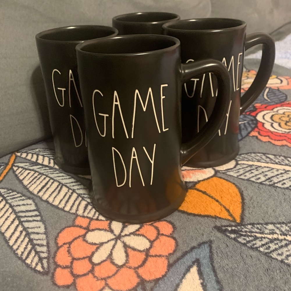 Rae Dunn Mugs